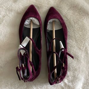 Brand New Beverly flats!